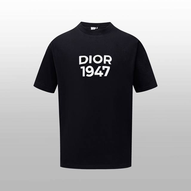 顶级版本 区别通货 - Dior1947短袖 - 颜色 黑色 - 尺码 Xs S M L - 辅料: 全套定制辅料 - 版型 宽松 - 无性别区分 男女同款