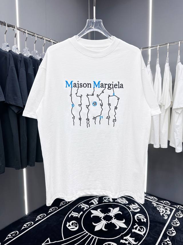 280G独家版本 Maison Margiela 马吉拉 Mm6 4春夏 数字连线高密度刺绣圆领短袖 Mm6 最新款刺绣圆领tee 以往的马吉拉衣服图案都是采用