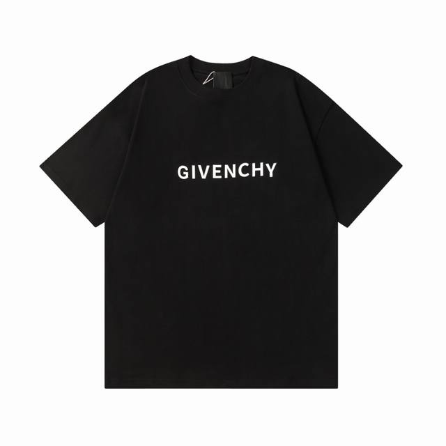 细节图 官网品质 #Givenchy#纪梵希.经典字母印花t恤，官方原版，定制giv全棉双纱面料，克重350G，手感松软细腻扎实，舒适透气不易变形，螺纹采用定织